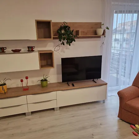 5etra Apartment *